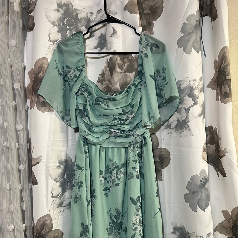 Elegant Floral Green Dress
